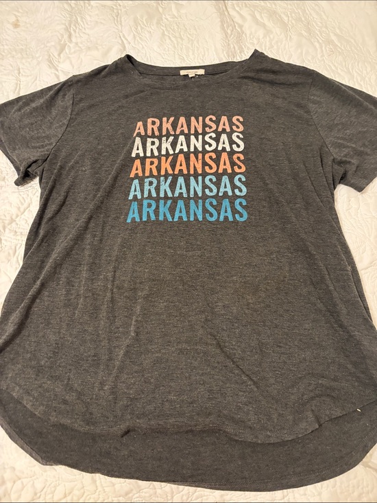 Maurices Tops - Maurices Gray 'Arkansas' Graphic Tee with Pink, White, Orange & Blue Print